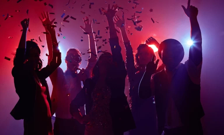 Top 10 Places to Celebrate New Year in Delhi NCR